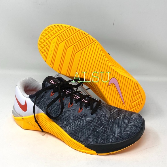 Nike Metcon 5 Black Yellow Women’s Sneakers - Picture 5 of 8